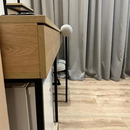 Hotell Enzo & Blloku Tirana