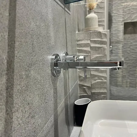 Enzo & Blloku Hotell Tirana