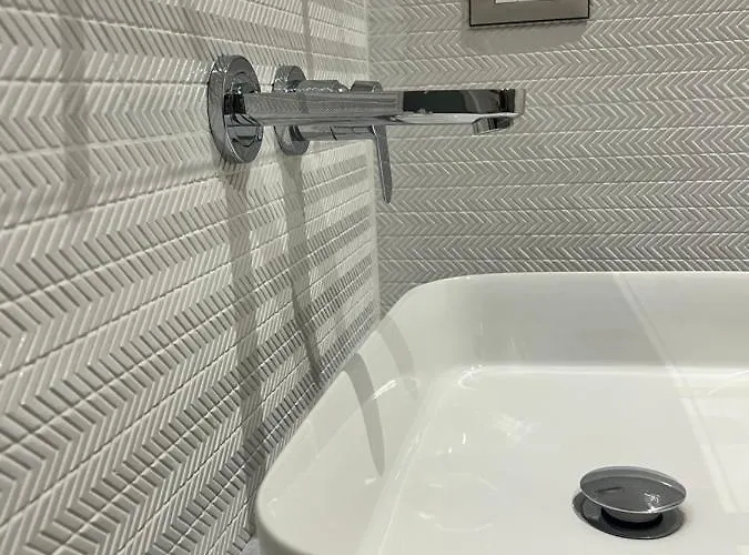 Enzo -central Blloku Hotel