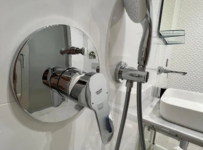 Enzo -central Blloku Hotel