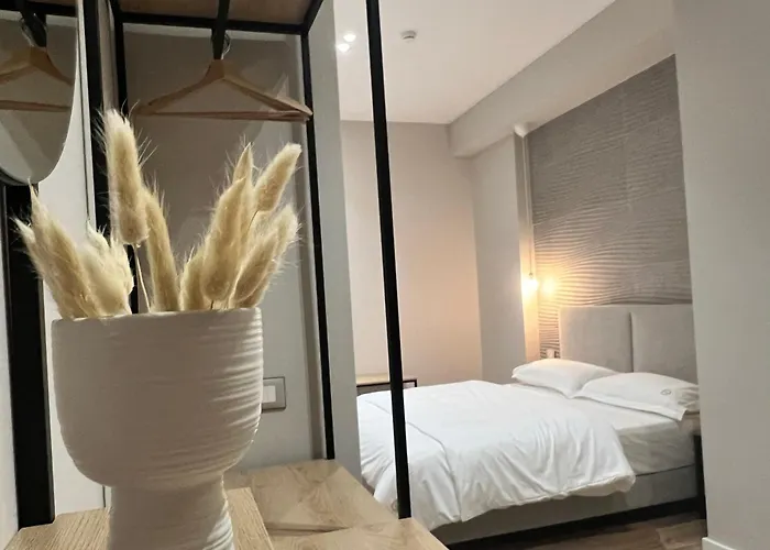 Hotel Enzo -central Blloku Tirana