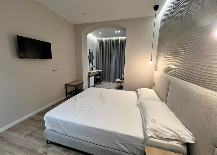 Enzo Blloku Hotel Tirana